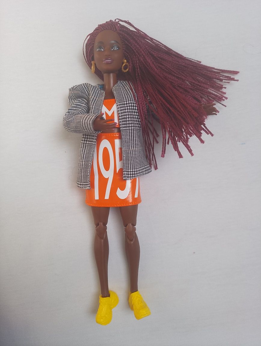 Lalka Barbie artykuowana