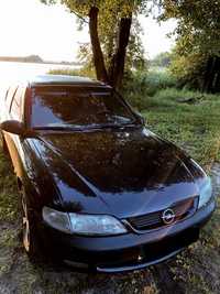 Opel Vectra B 2.0L