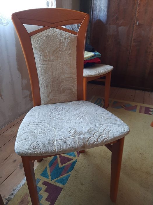 Stół drewniany + 4 krzesła