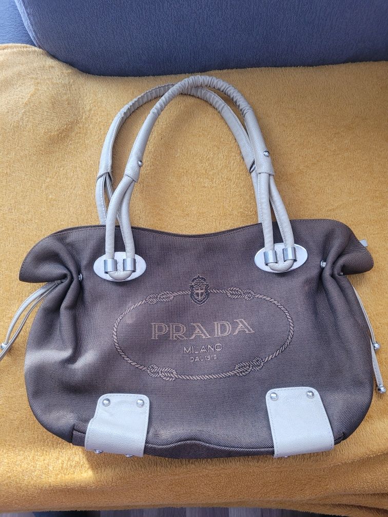Torebka zamiennik Prada jak nowa