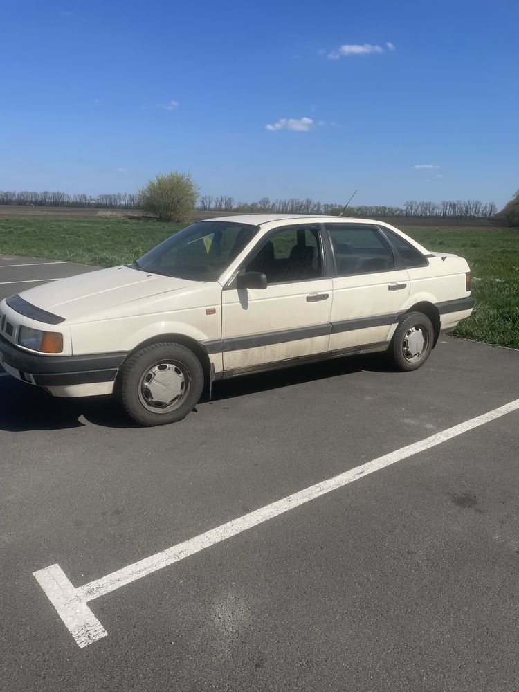 Volkswagen B3 в хорошем состояния