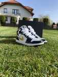 Nike Jordan 1 Mid Metalic Gold roz 41