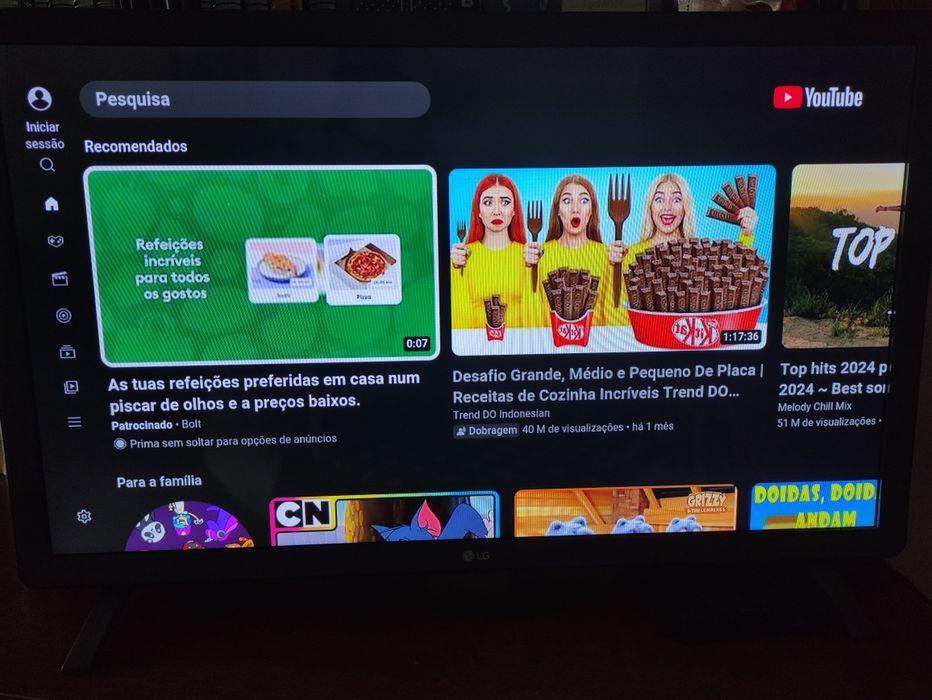 TV LG 28TL520S-PZ (LED - 28'' - 71 cm - HD - Smart TV)