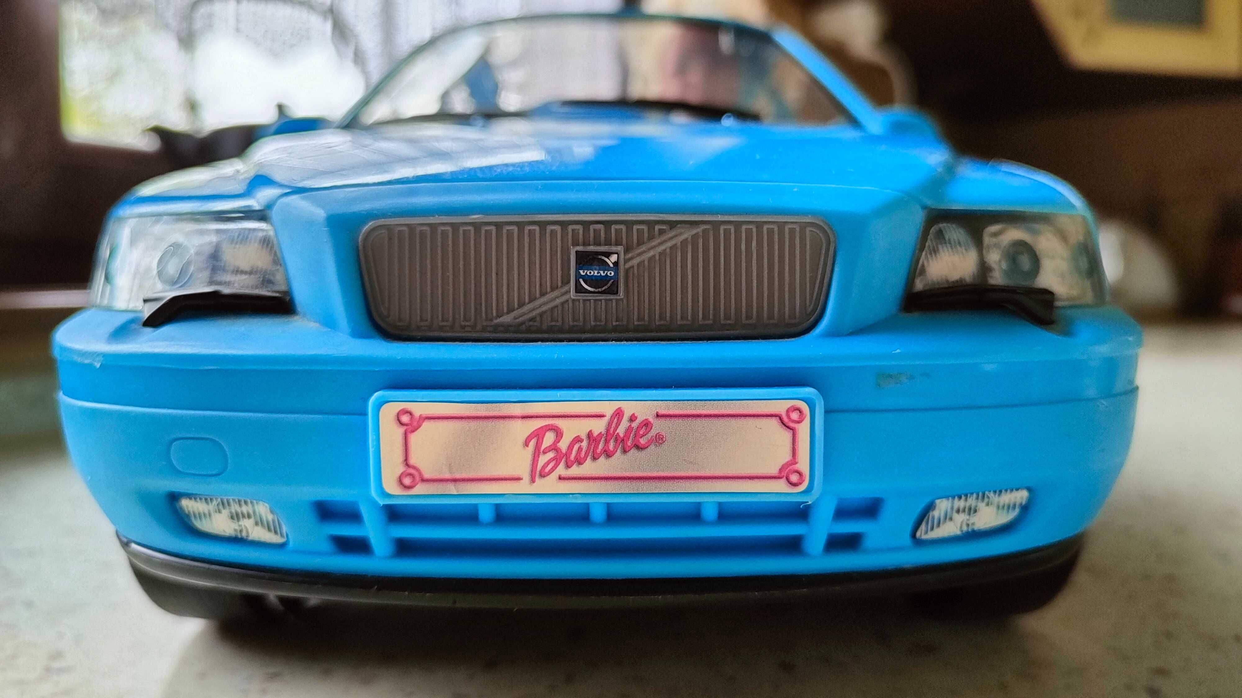 Samochód Barbie niebieskie Volvo kombi