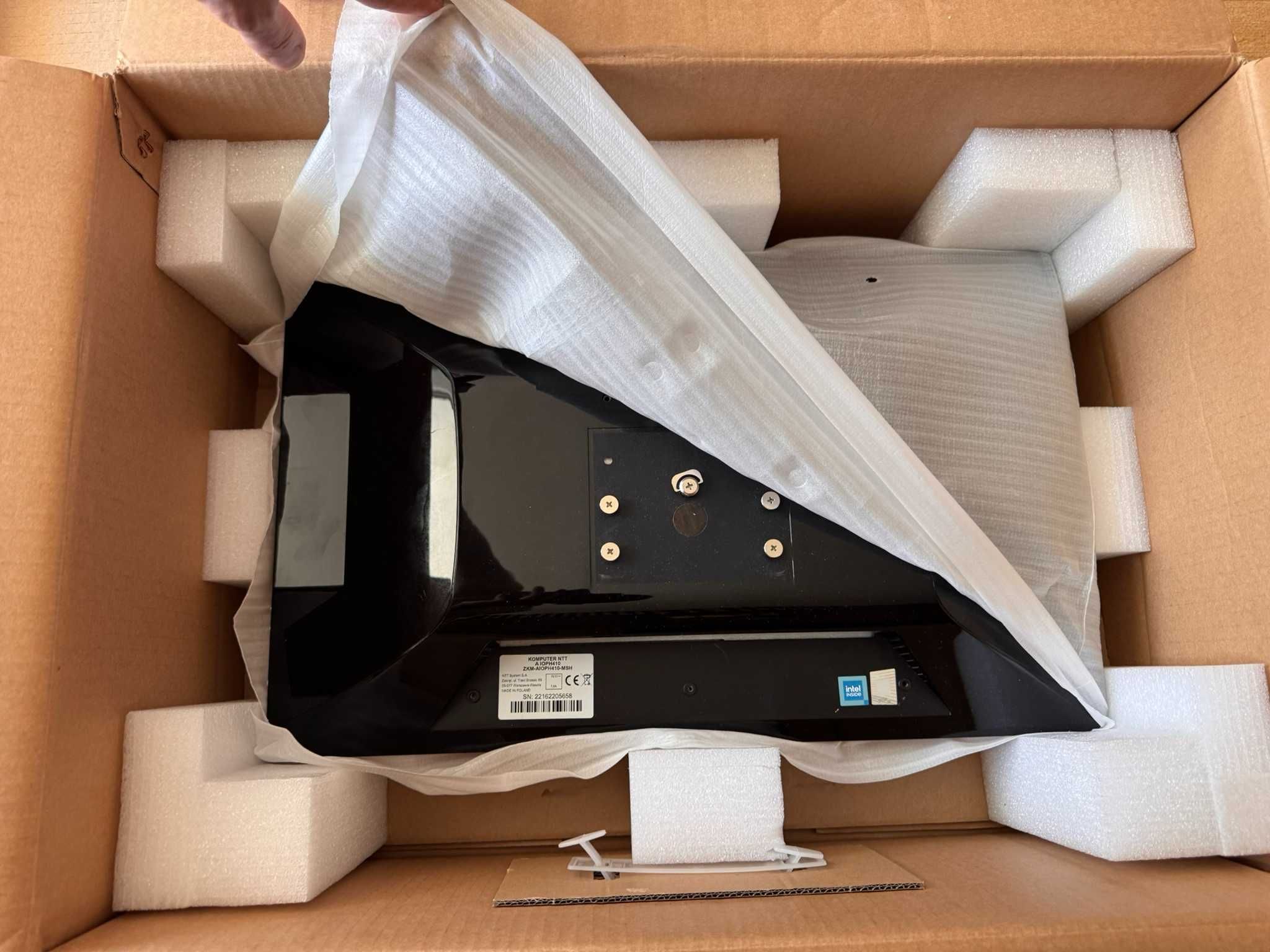 Komputer All in One NTT L20 21,5" Intel Celeron G5905 16GB RAM