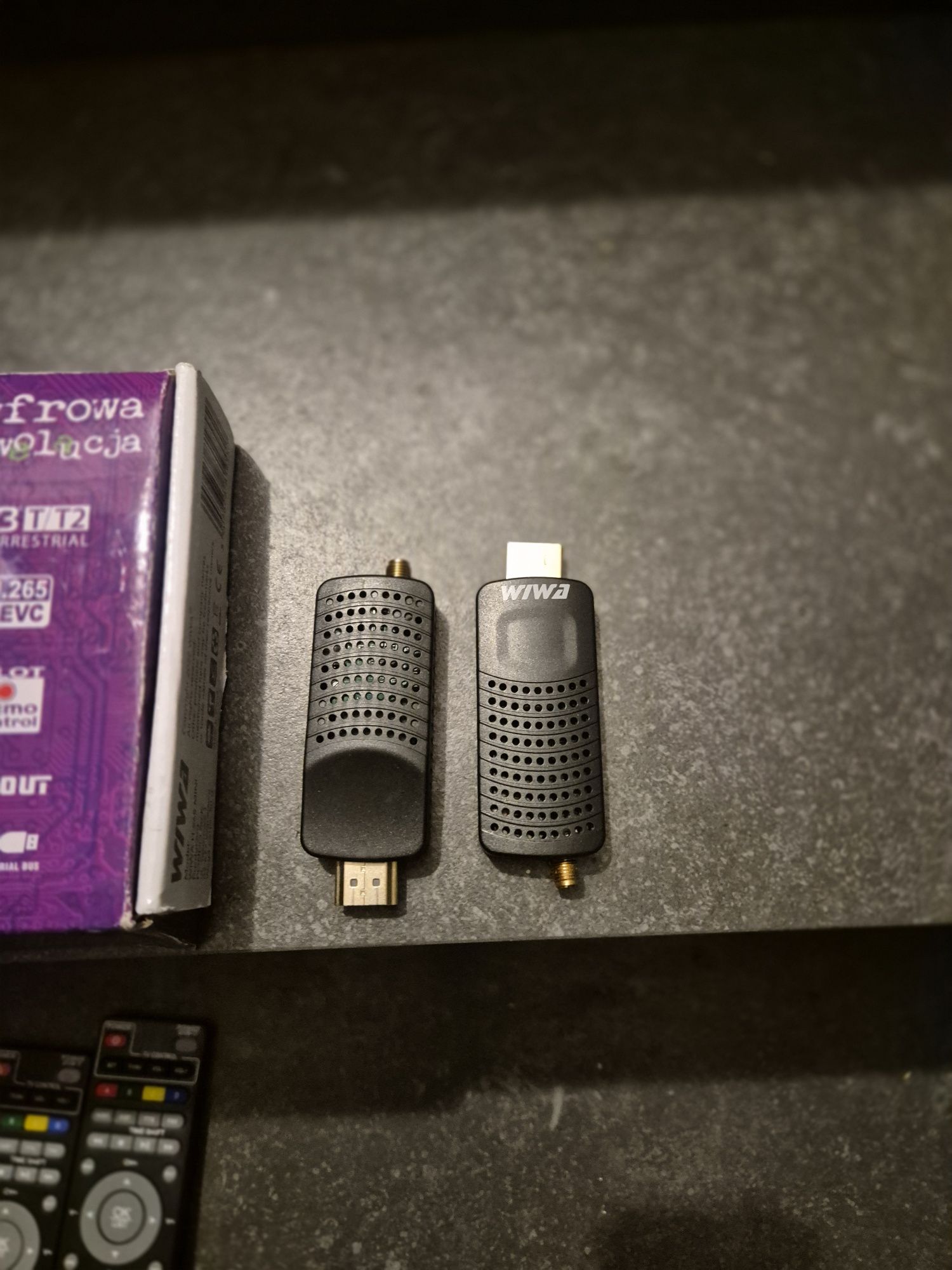 Dwa dekoder dvbt2 wiwa mini usb uszkodzone na części