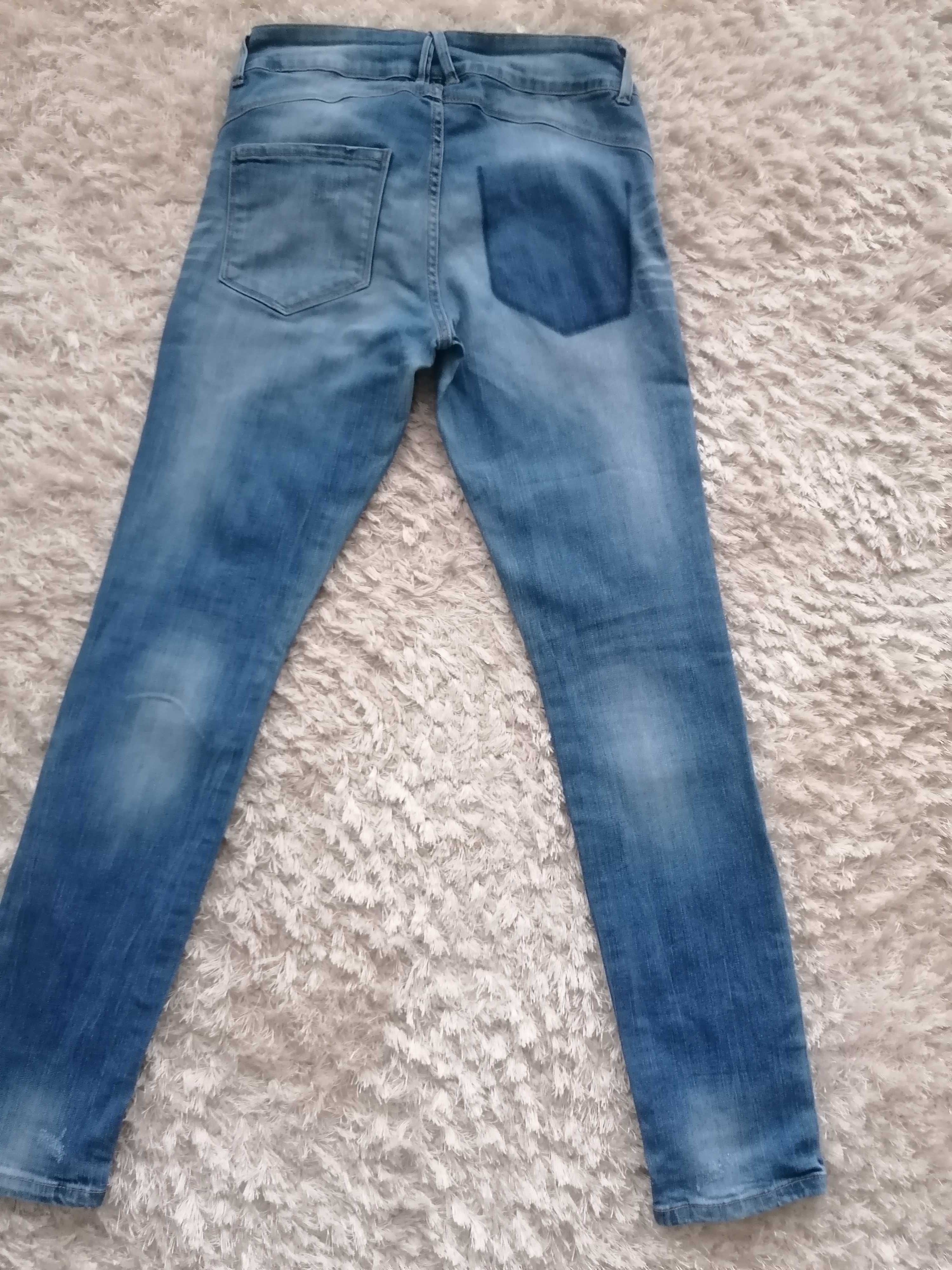 Dżinsy modne r. 36 zwężane, rurki, nietuzinkowe