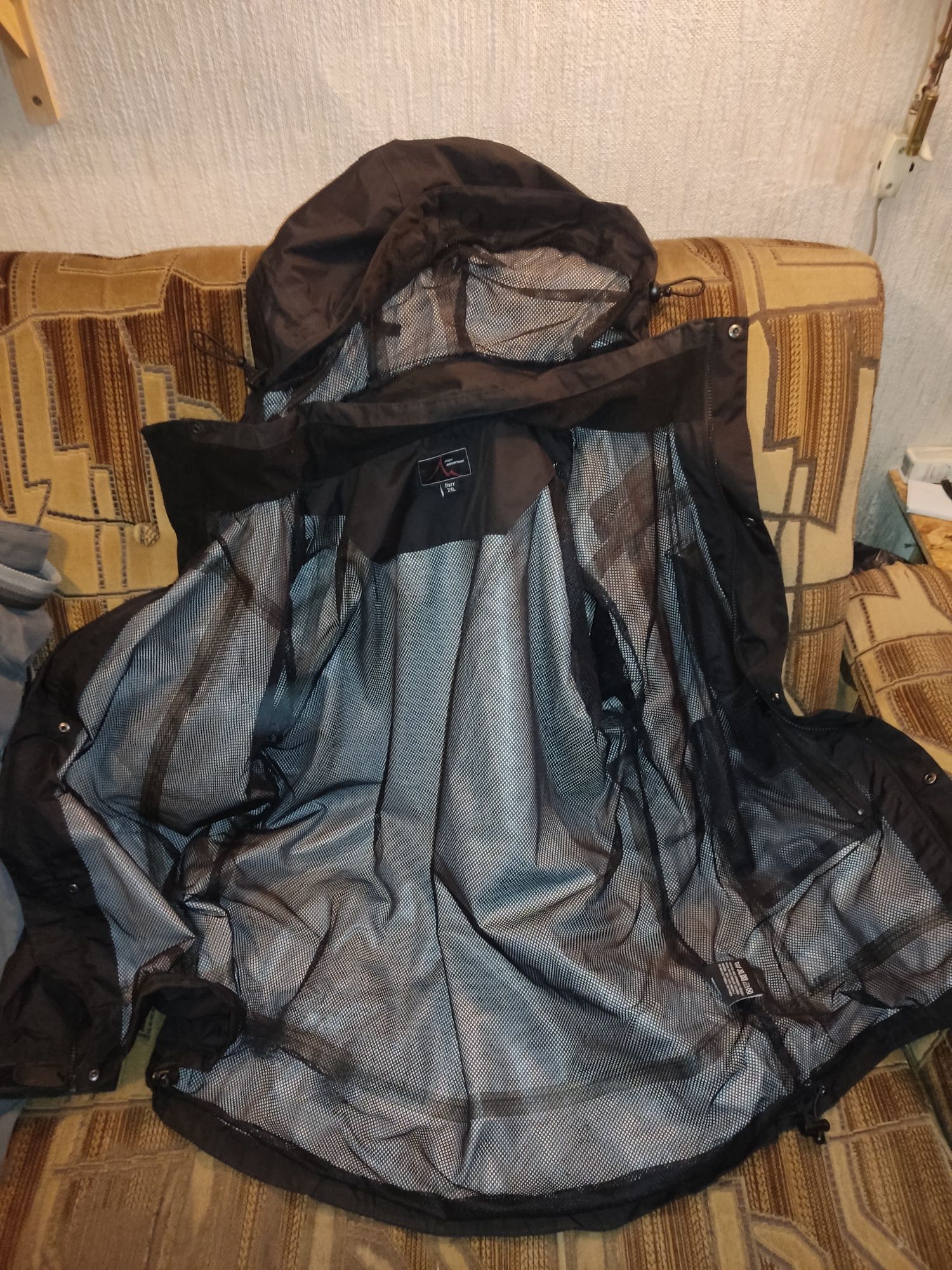Продается мембранная куртка High mountain 56р.