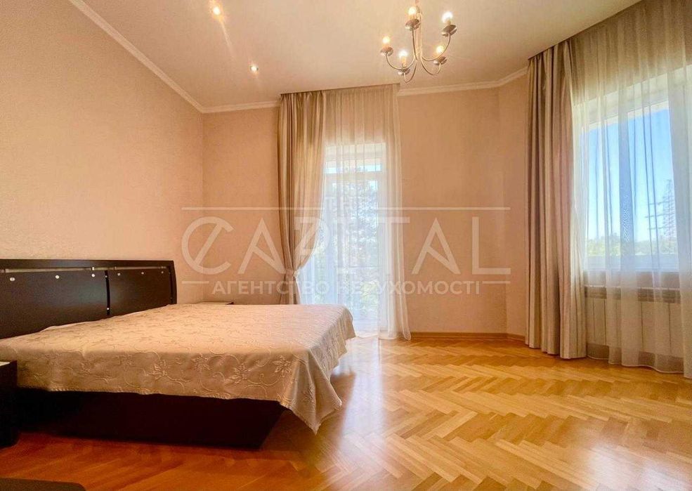 ВЕЛИЧНА РЕЗИДЕНЦІЯ біля води 420м2 — розкіш і приватність у Плютах