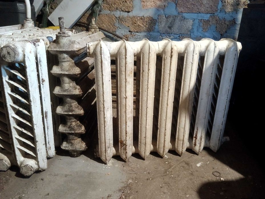 Батарея  чавунна