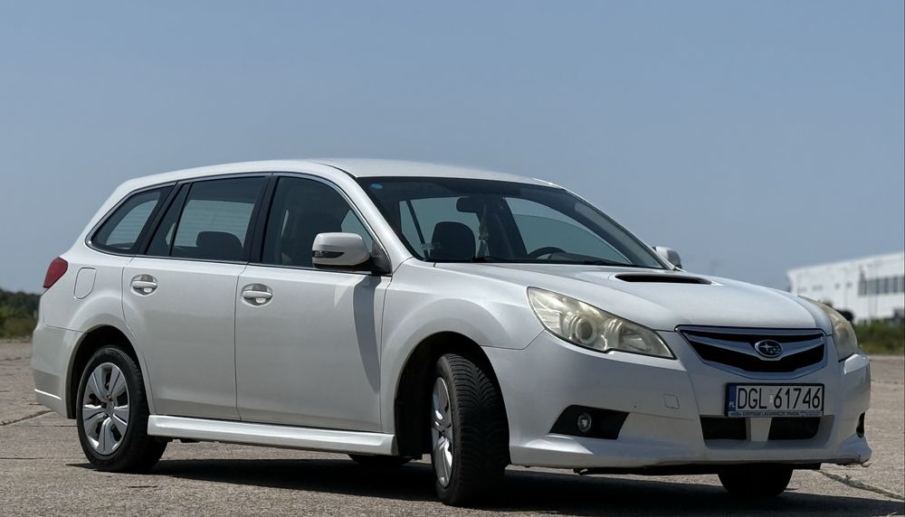 Subaru Legacy 2.0D, Napęd 4x4, Niski przebieg, Bezwypadkowa.