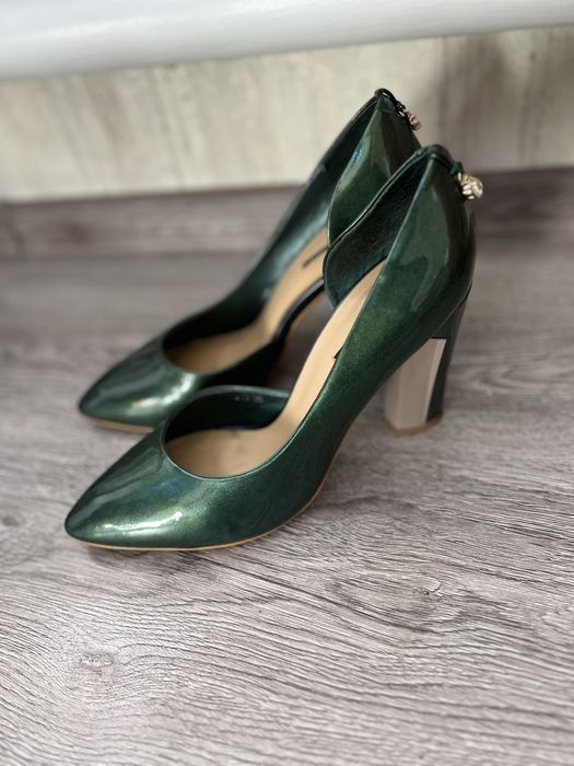 Туфлі на підборах Vitto Rossi