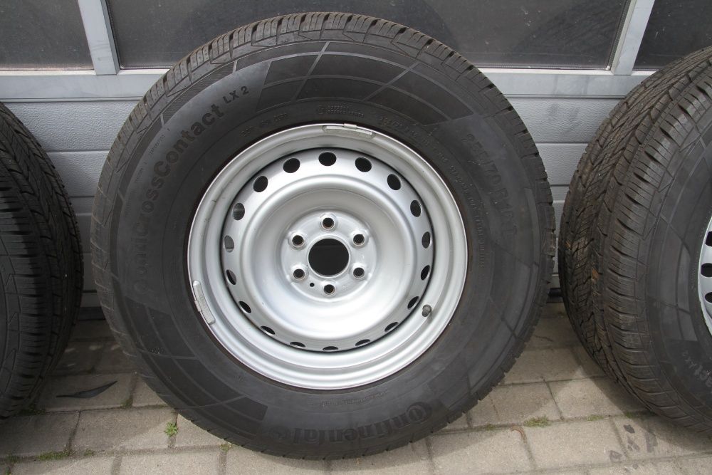 Komplet kół Nissan Navara NP300 255/70R16 6x114,3