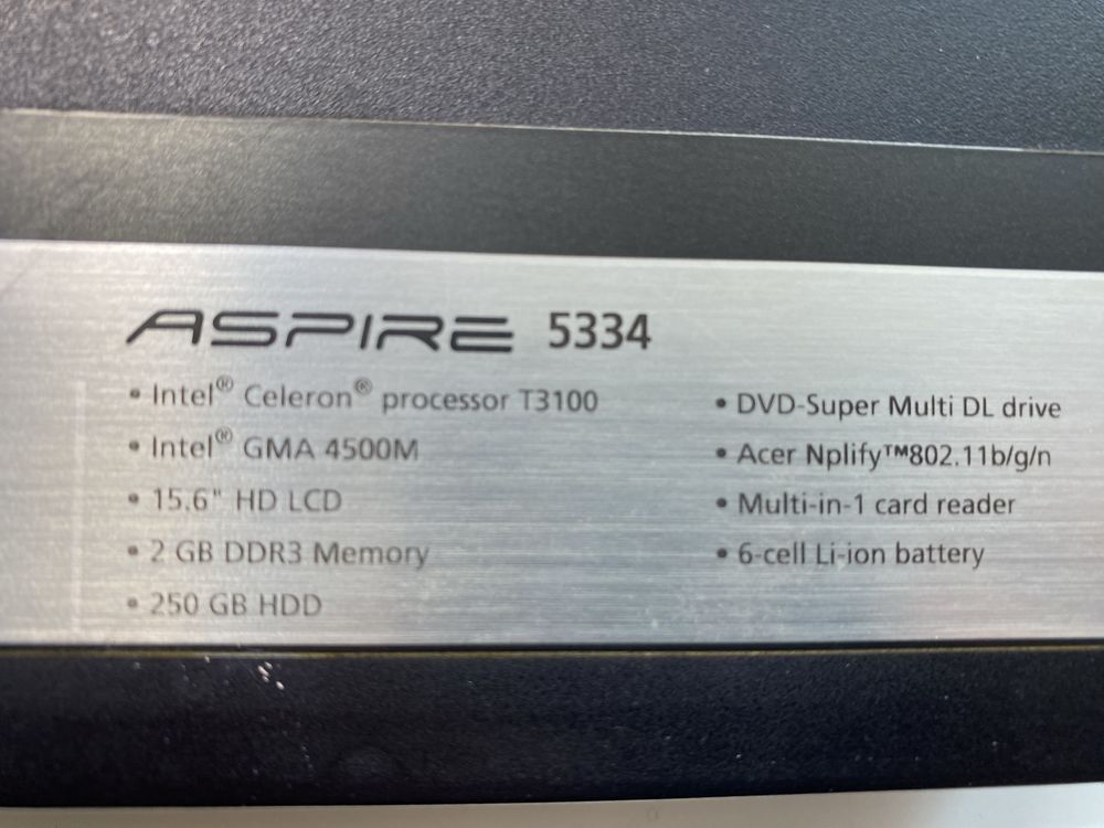 Ноутбук Аcer Aspire 5334 + зарядка + миш