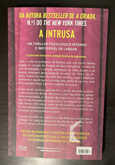 Livro A intrusa