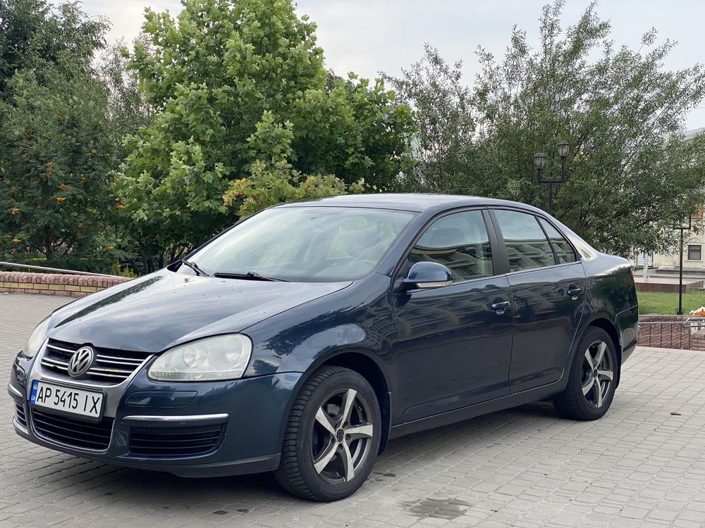 Продам Volkswagen Jetta