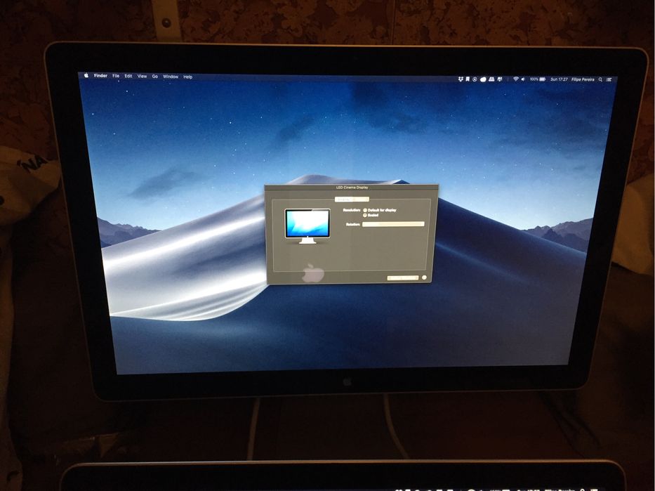 Apple LED Cinema Display 24