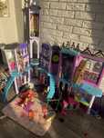Продам замок для кукл Monster High,Монстер Хай