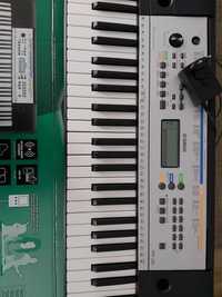 YAMAHA YPT-255 keyboard