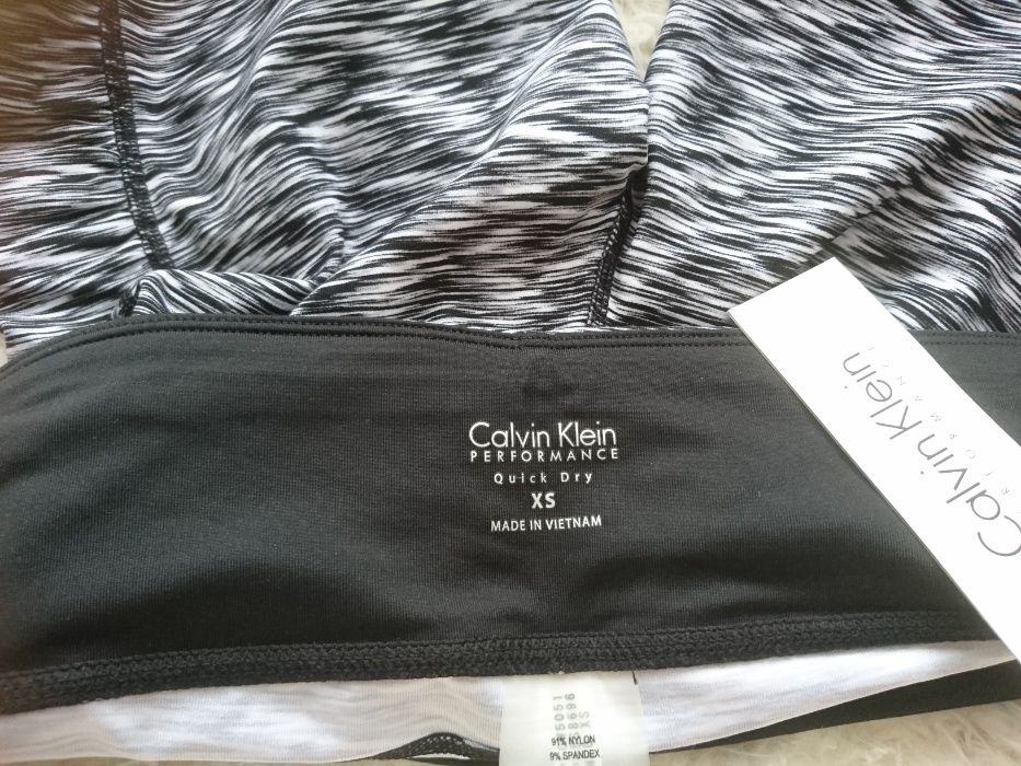 Calvin Klein Performance Legginsy szorty spodenki XS