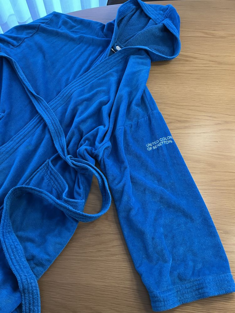 Robe de Banho marca Benetton azul
