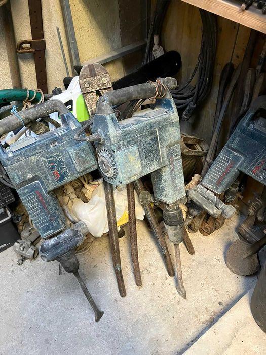 Martelo demolidor Bosh GSH 11E (x3)