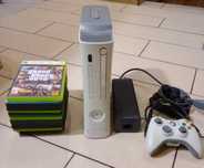 Xbox 360 плюс диски к ней