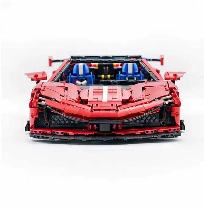 Конструктор Technic Ferrari SF90. Масштаб 1:8. 4260 деталей. У коробці