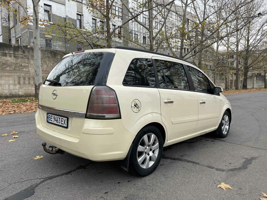 Продам Opel Zafira 2007 рік, 1.9 дизель, автомат опель зафіра