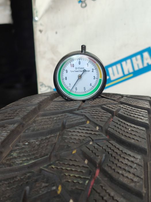 Шини dunlop 235 55 r19 зимові 23-й рік