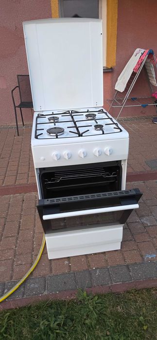 Kuchenka gazowa AMICA SHGG 11560 W