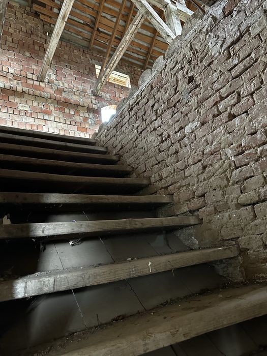 приміщення за межами міста