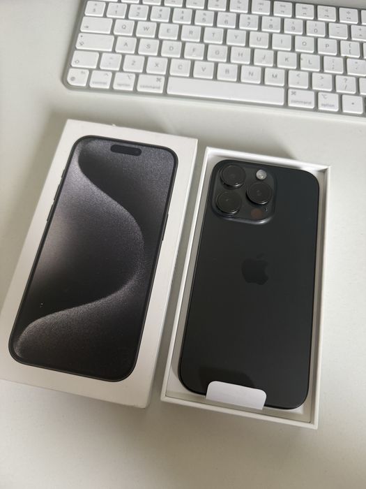 iPhone 15 Pro 256gb Titanium Black Idealny Bateria 97% od nowosci