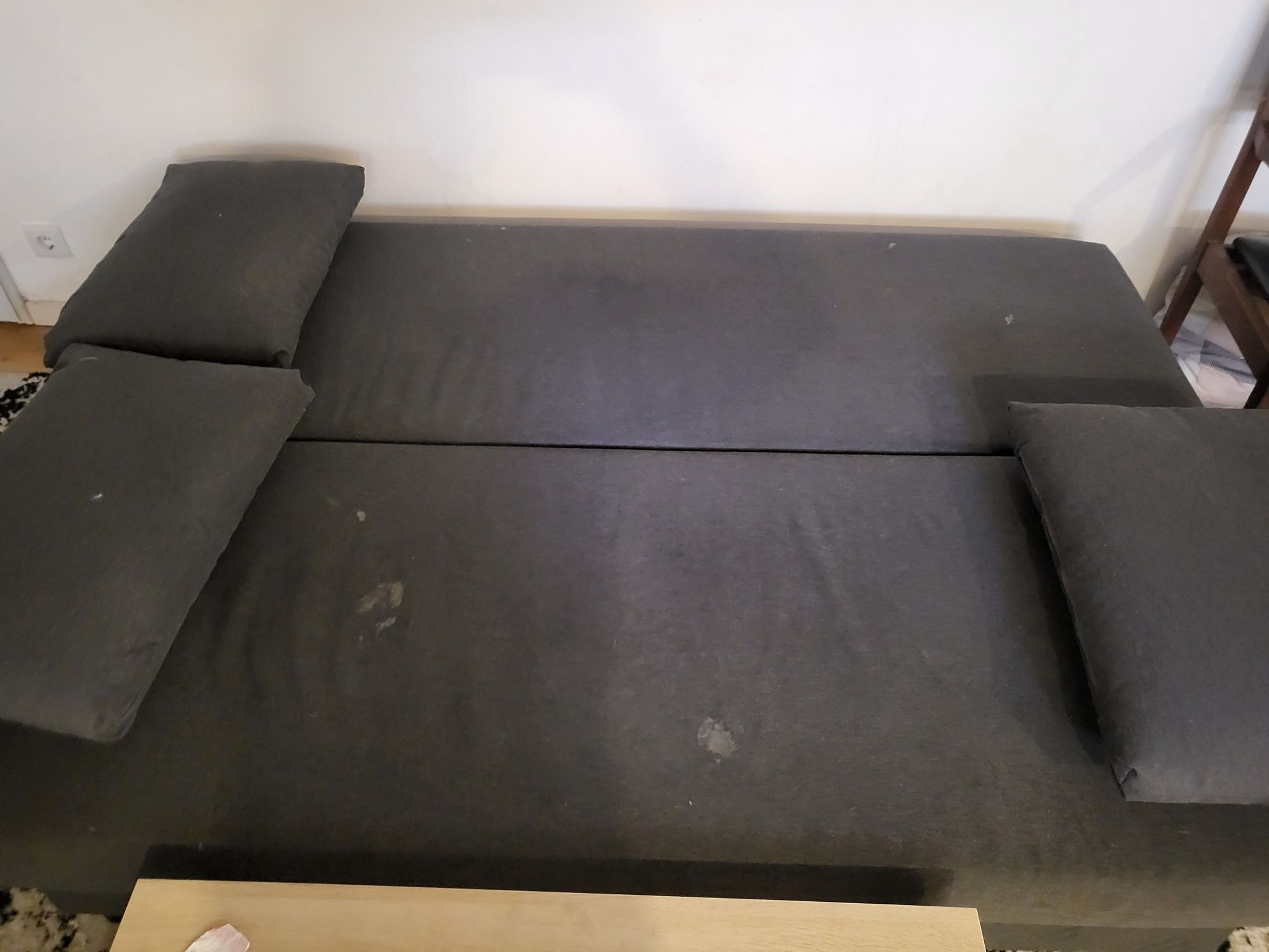 Sofá-cama à venda