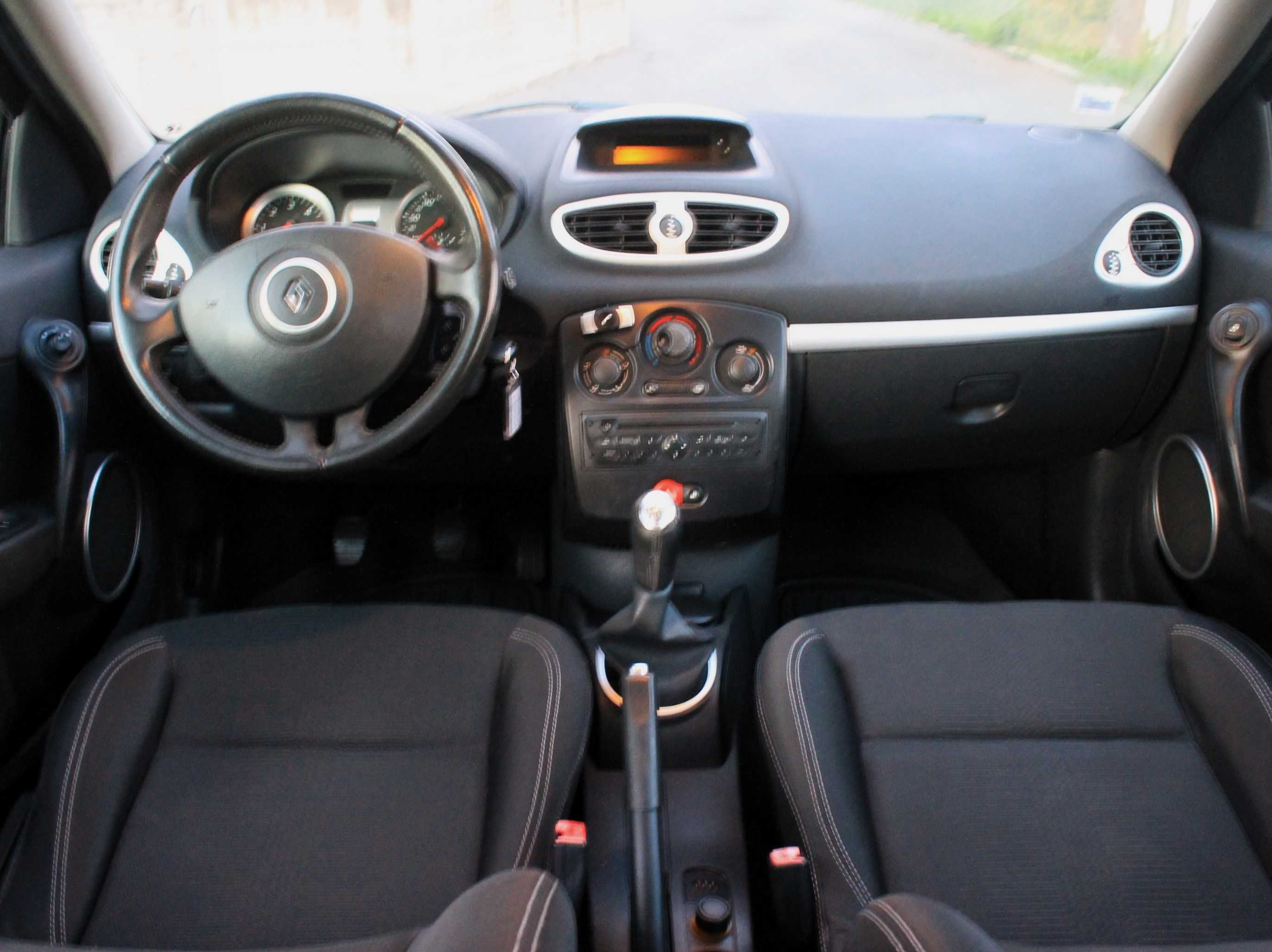 Renault Clio Break 1.5 DCI com 176000km de 2011