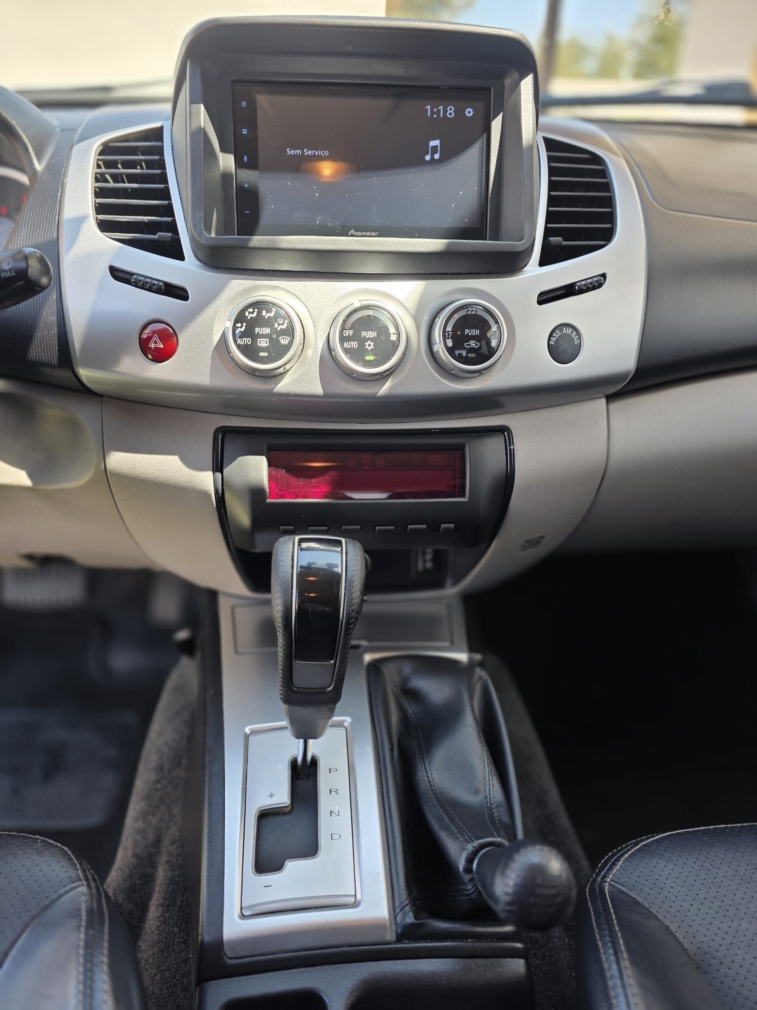 Mitsubishi L200 Strakar