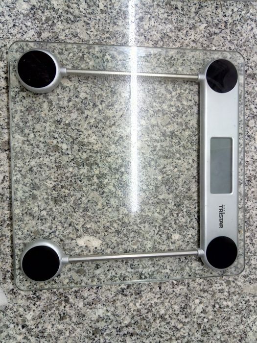 Balança chão Tristar