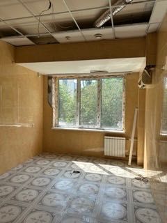 Оренда, комерція, центр  , фасад, окремий вхід , 138 м2 , 7 кабінетів
