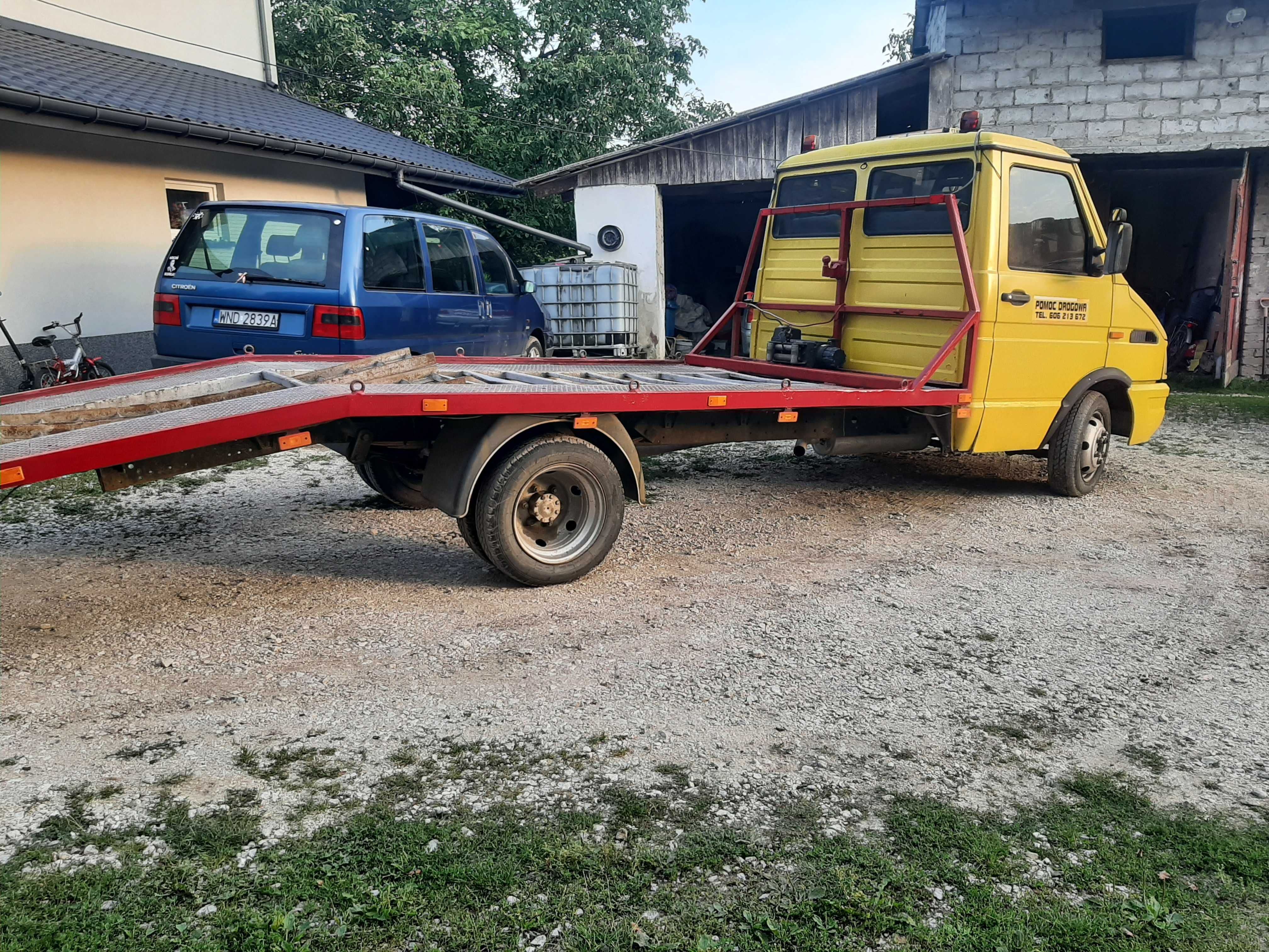 Iveco 35-10 Pomoc drogowa autolaweta laweta dmc 3.5t kat b. Blizniak