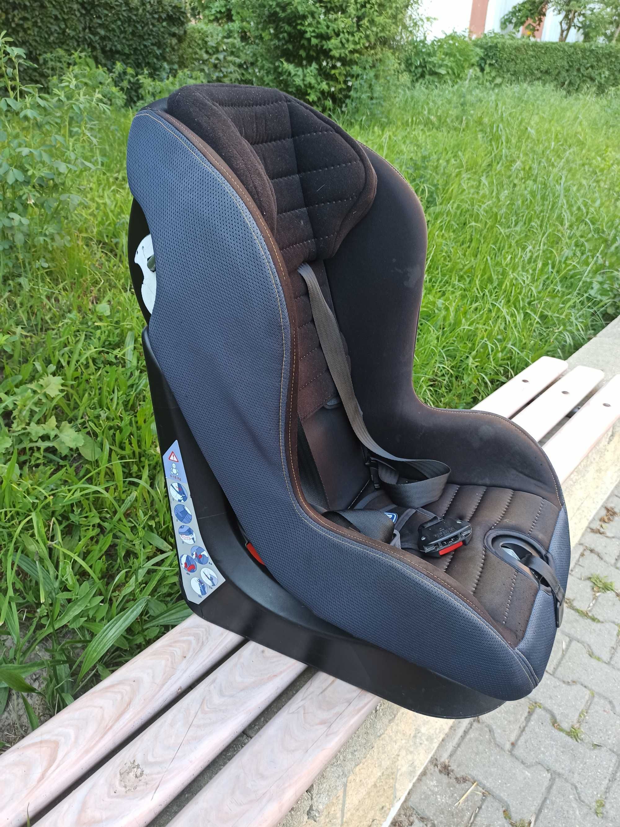 Fotelik chicco 9-18kg