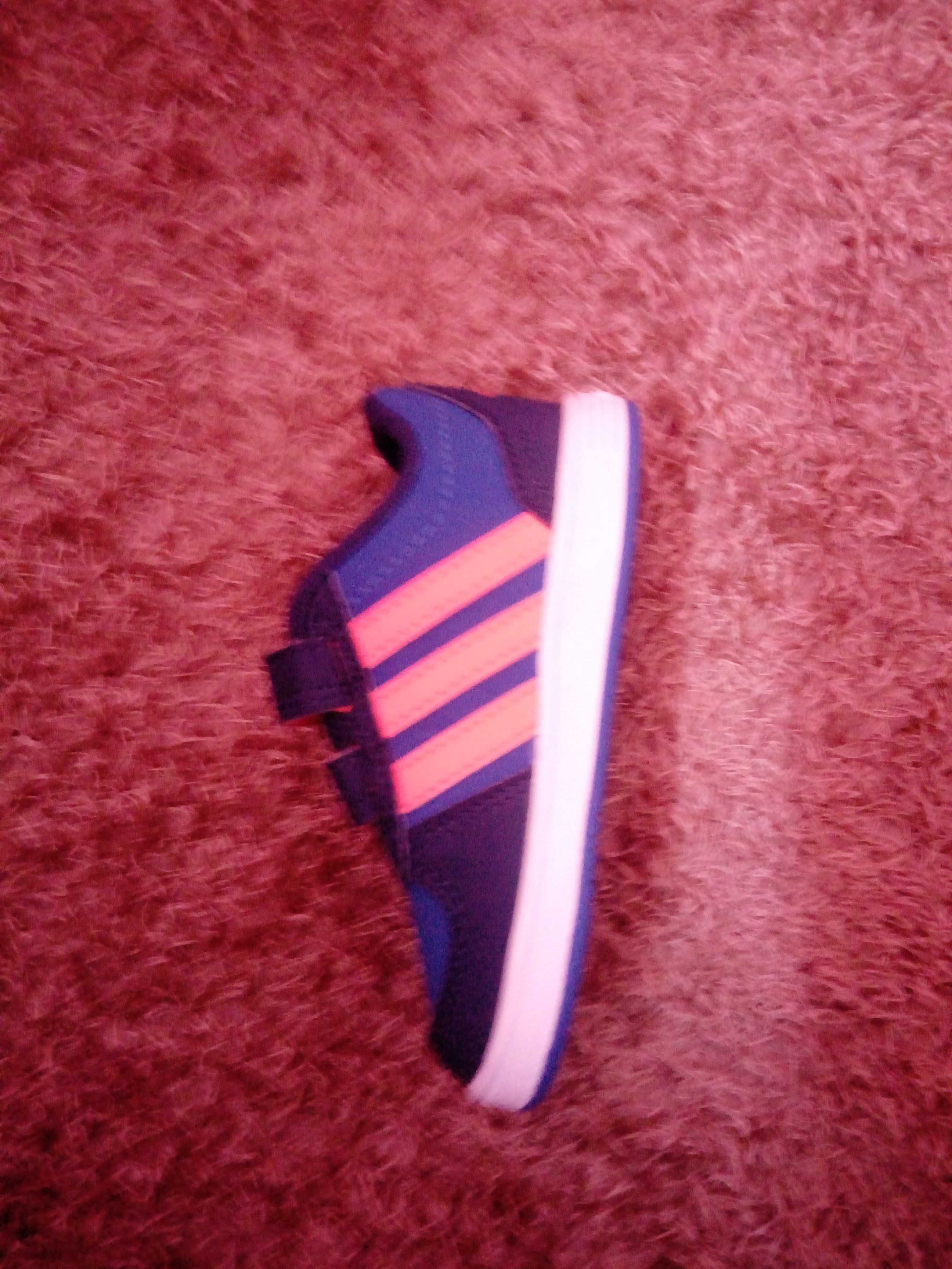 Sapatilhas Adidas 20