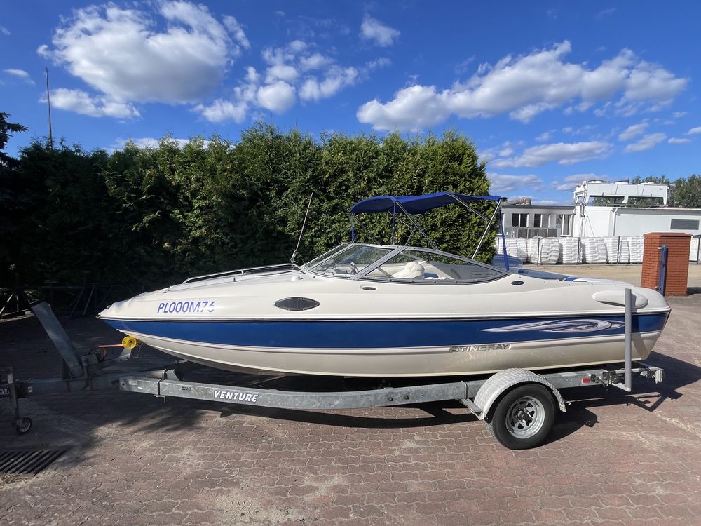 Motorówka Stingray 195  SC -  Volvo Penta 3.0