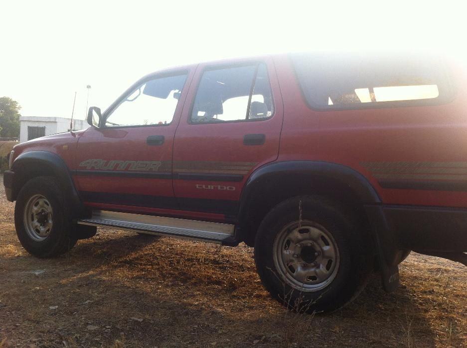 Toyota hilux four runner