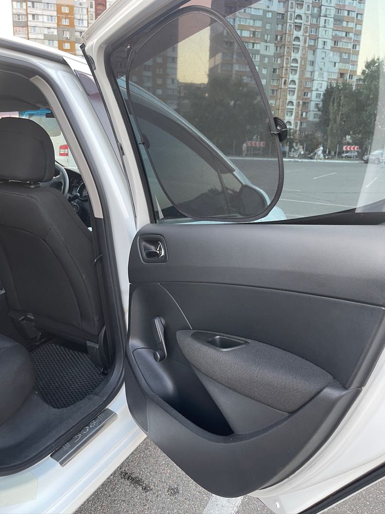 Продам Автомобіль , машину Peugeot 308 2008 року