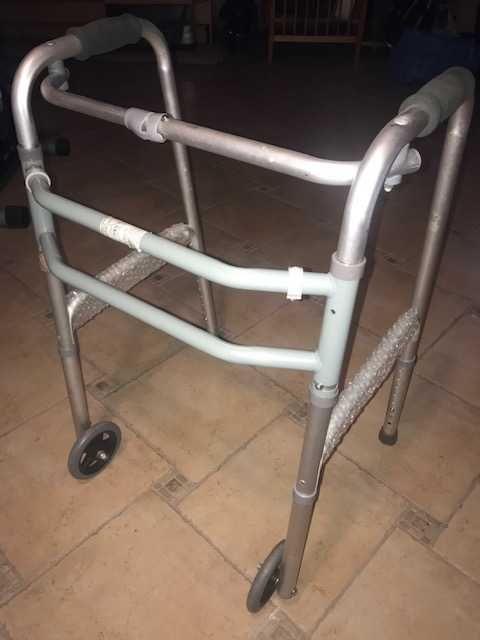 Chodzik rehabilitacyjny / dla seniora