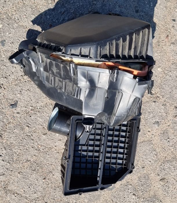 Vovo корпус повітряного фільтра 32336642