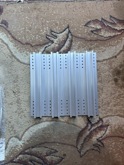 Фіксатори сонячних панелей