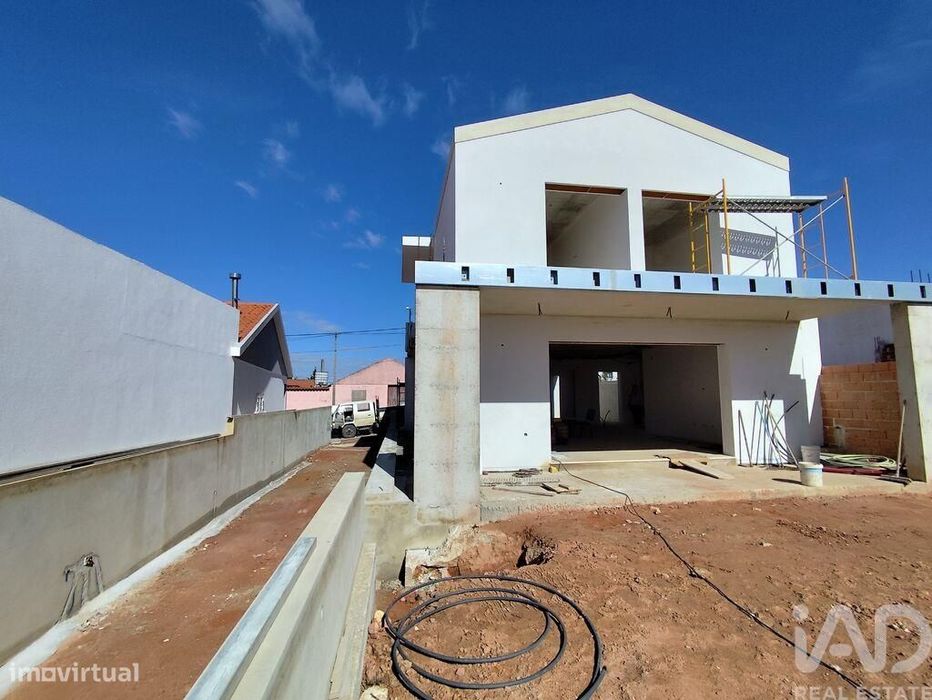 Casa / Villa T3 em Vilar de 225 m2