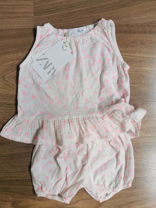 Nowy komplet dziewczęcy ZARA roz. 74
