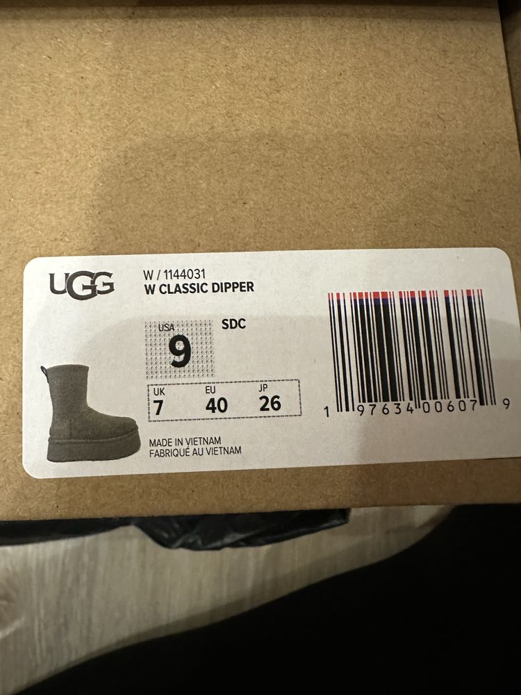 UGG оригінал, нові гарного кольору